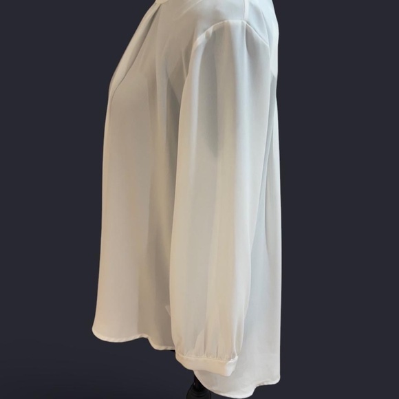 Pleione White Pleated High-Low Blouse with Back Buttons - Size Small - Picture 2 of 5